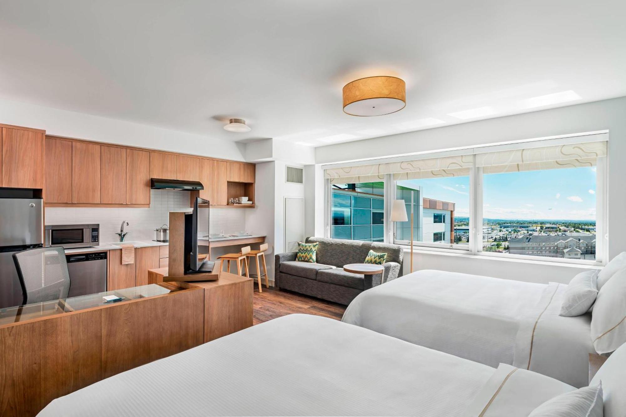 Element Calgary Airport Hotel Bagian luar foto